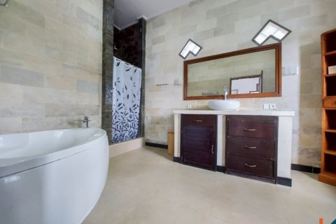 4 bedrooms Villa in South Kuta, Badung, Indonesia No. 11602 24