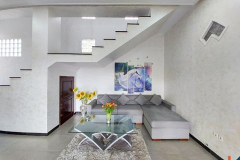 4 bedrooms Villa in South Kuta, Badung, Indonesia No. 11602 18
