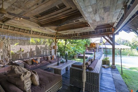 5 bedrooms Villa in Kerobokan, Badung, Indonesia No. 11619 11
