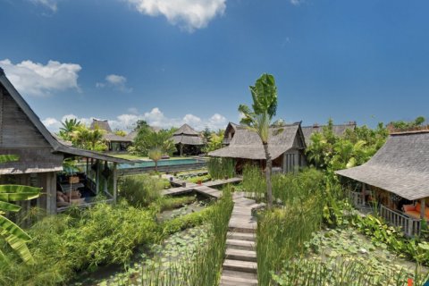 5 bedrooms Villa in Kerobokan, Badung, Indonesia No. 11619