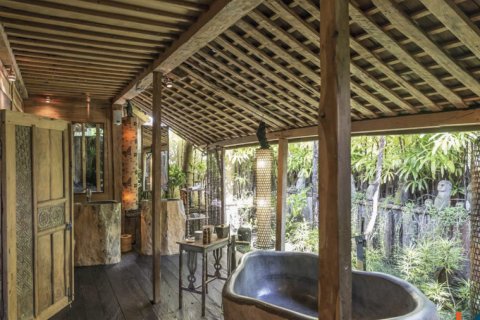 5 bedrooms Villa in Kerobokan, Badung, Indonesia No. 11619 4