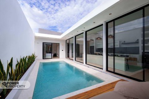 6 bedrooms Villa in Canggu, Badung, Indonesia No. 9048