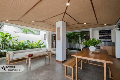 3 bedrooms Villa in South Kuta, Badung, Indonesia No. 9051 4