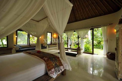 5 bedrooms Villa in Karangasem, Karang Asem, Indonesia No. 446 11