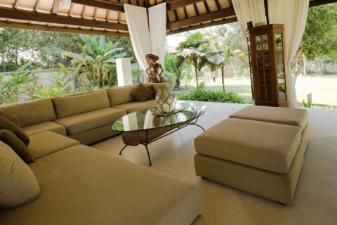 3 bedrooms Villa in South Denpasar, Denpasar, Indonesia No. 1309 9