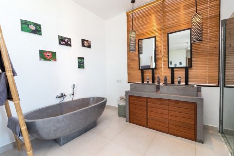 Вилла с 3 спальнями в Canggu, Бадунг, Индонезия № 1311 18