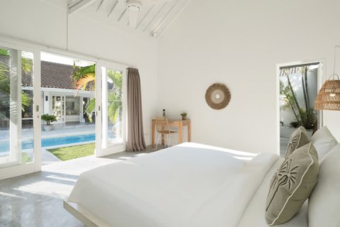 2 bedrooms Villa in Seminyak, Badung, Indonesia No. 13735 17