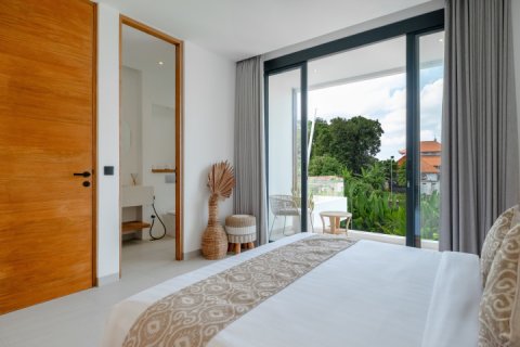 4 bedrooms Villa in Canggu, Badung, Indonesia No. 13739 25