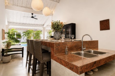 Вилла с 3 спальнями в Seminyak, Бадунг, Индонезия № 13734 6
