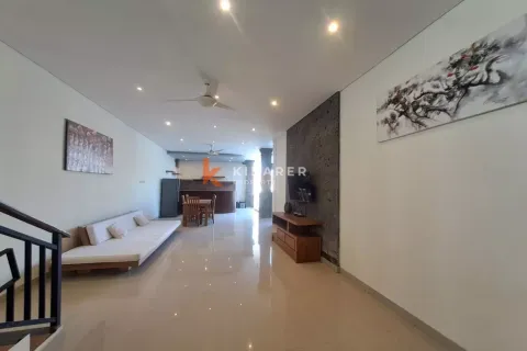 3 bedrooms Villa in Denpasar, Indonesia No. 12262 4