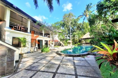 5 bedrooms Villa in Pererenan, Mengwi, Badung, Indonesia No. 12267 3