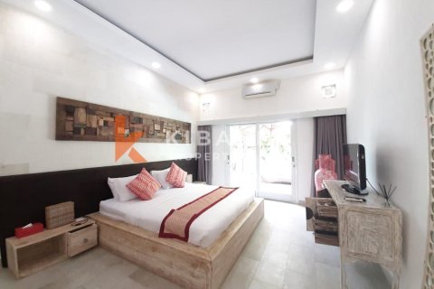 Вилла с 4 спальнями в Seminyak, Бадунг, Индонезия № 12266 3