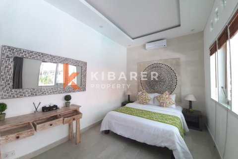 Вилла с 4 спальнями в Seminyak, Бадунг, Индонезия № 12266 20