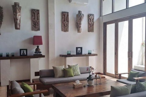 4 bedrooms Villa in Seminyak, Badung, Indonesia No. 8256 3