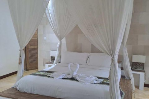 4 bedrooms Villa in Seminyak, Badung, Indonesia No. 8256 8