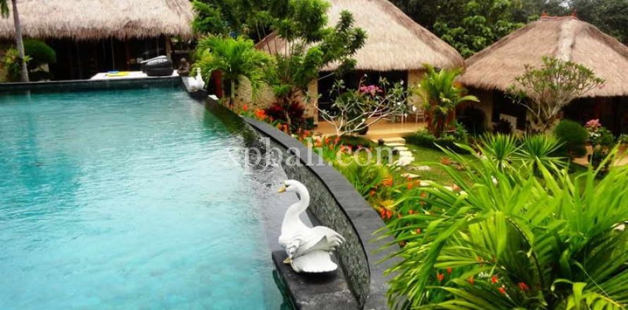 Вилла с 14 спальнями в Nusa Dua, Бадунг, Индонезия № 13624