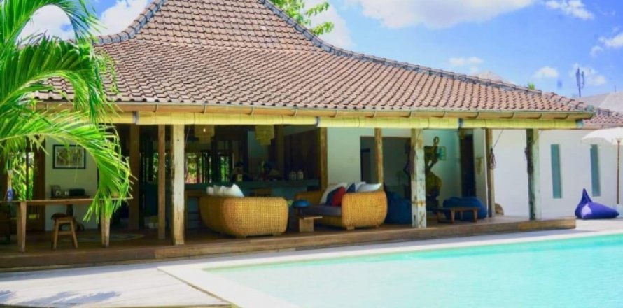 3 bedrooms Villa in Kerobokan, Badung, Indonesia No. 1824