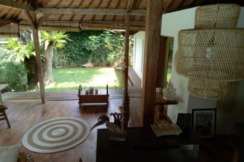 3 bedrooms Villa in Kerobokan, Badung, Indonesia No. 1824 5