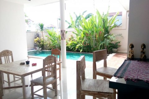 2 bedrooms Villa in Canggu, Badung, Indonesia No. 1820 6
