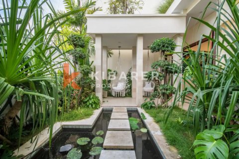 3 bedrooms Villa in Badung, Indonesia No. 11905 6
