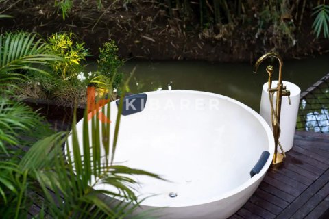 3 bedrooms Villa in Badung, Indonesia No. 11905 5