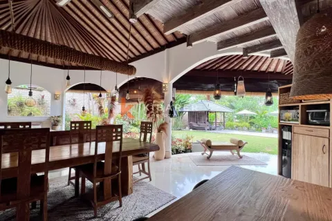 3 bedrooms Villa in Tibubeneng, Badung, Indonesia No. 11907 9