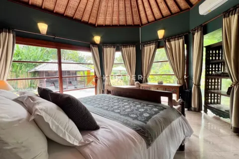 3 bedrooms Villa in Tibubeneng, Badung, Indonesia No. 11907 6