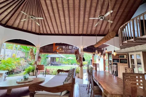 3 bedrooms Villa in Tibubeneng, Badung, Indonesia No. 11907 8