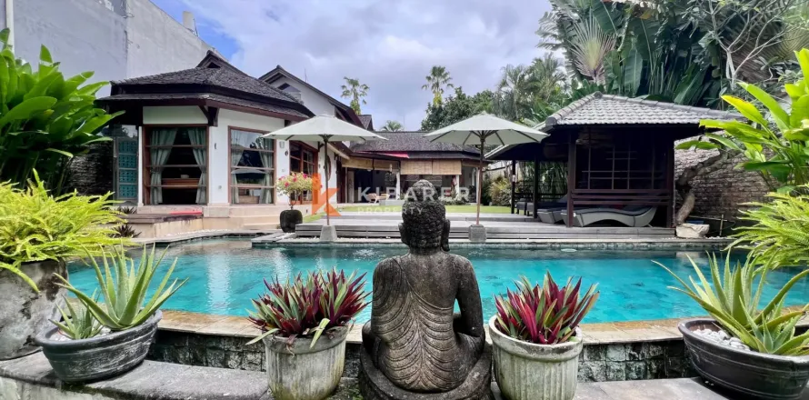 3 bedrooms Villa in Tibubeneng, Badung, Indonesia No. 11907