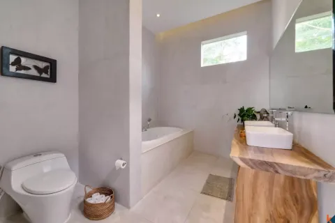 4 bedrooms Villa in Ungasan, Badung, Indonesia No. 10225 13