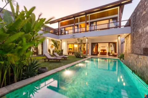 4 bedrooms Villa in Ungasan, Badung, Indonesia No. 10226