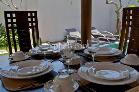 4 bedrooms Villa in Seminyak, Badung, Indonesia No. 530 18