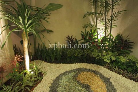 4 bedrooms Villa in Seminyak, Badung, Indonesia No. 530 12