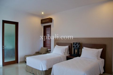 4 bedrooms Villa in Seminyak, Badung, Indonesia No. 530 23