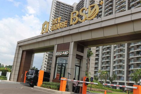 SKY HOUSE BSD in Cisauk, Tangerang, Indonesia No. 3854