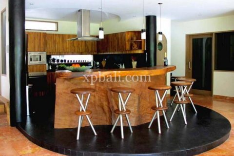 3 bedrooms Villa in Canggu, Badung, Indonesia No. 543 5