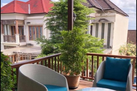 3 bedrooms Villa in Denpasar, Indonesia No. 236 2