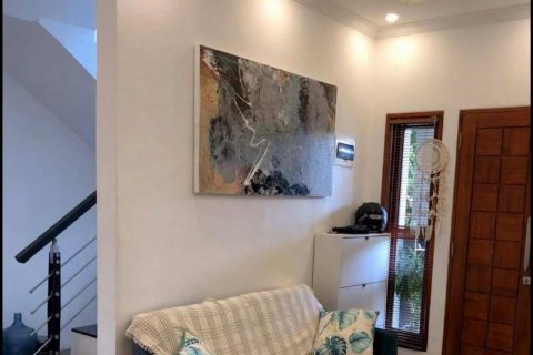 3 bedrooms Villa in Denpasar, Indonesia No. 236 12