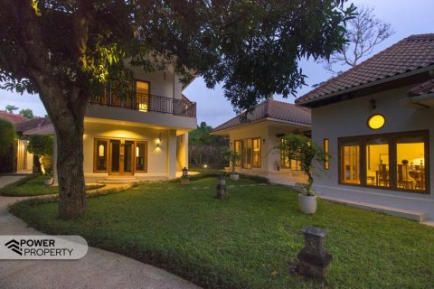Вилла с 4 спальнями в Nusa Dua, Бадунг, Индонезия № 7049 30