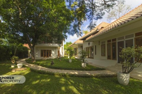 Вилла с 4 спальнями в Nusa Dua, Бадунг, Индонезия № 7049 27