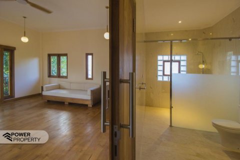 Вилла с 4 спальнями в Nusa Dua, Бадунг, Индонезия № 7049 18