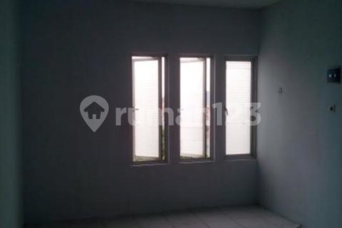 4 bedrooms House in Cengkareng, Jakarta, Indonesia No. 13656 24
