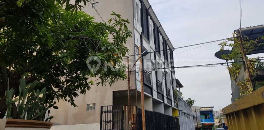 4 bedrooms House in Cengkareng, Jakarta, Indonesia No. 13656