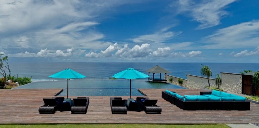 6 bedrooms Villa in South Kuta, Badung, Indonesia No. 662