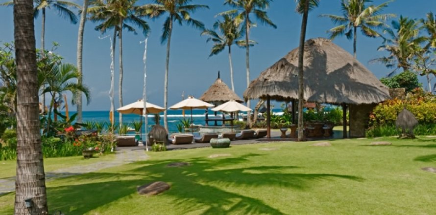 6 bedrooms Villa in Canggu, Badung, Indonesia No. 666