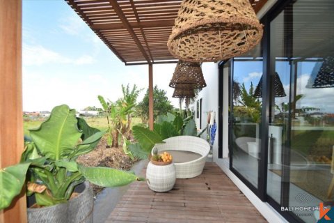 4 bedrooms Villa in Canggu, Badung, Indonesia No. 11381 12