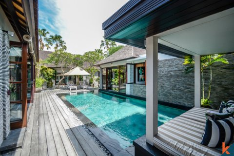 3 bedrooms Villa in Seminyak, Badung, Indonesia No. 11258 2