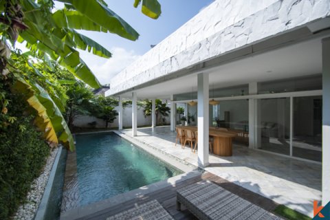 4 bedrooms Villa in Seminyak, Badung, Indonesia No. 11259