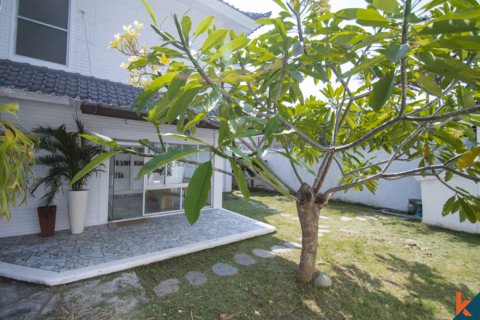 Вилла с 4 спальнями в Seminyak, Бадунг, Индонезия № 11259 3