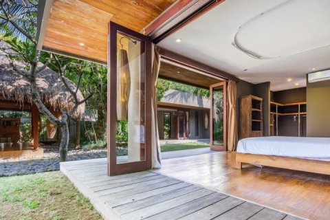 Вилла с 6 спальнями в Seminyak, Бадунг, Индонезия № 733 23